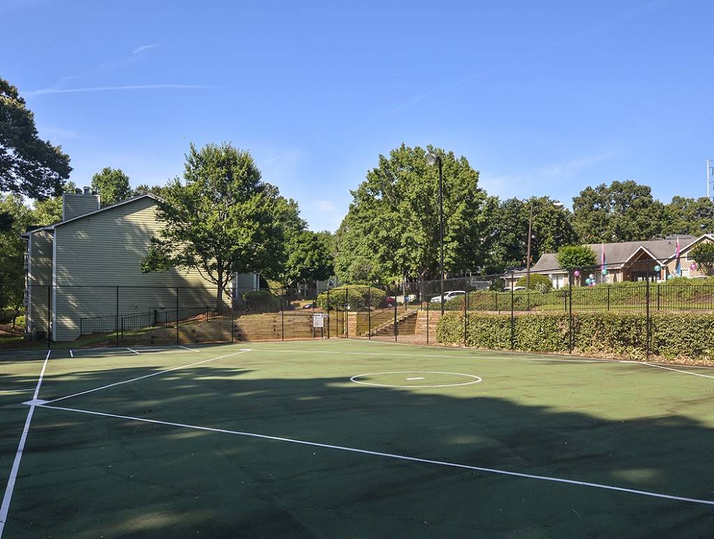 Ashland Pines Apartments | 1247 Adcox Rd, Stone Mountain, GA 30088, USA | Phone: (877) 959-7313