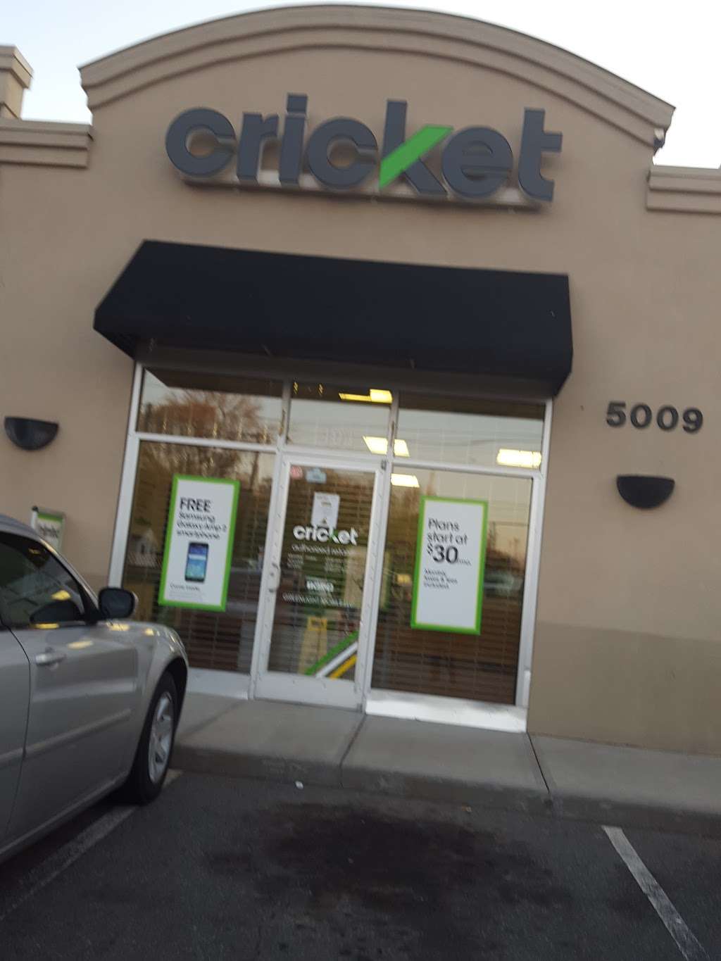 Cricket Wireless Authorized Retailer | 5009 Beatties Ford Rd Ste 103, Charlotte, NC 28216, USA | Phone: (704) 398-9272