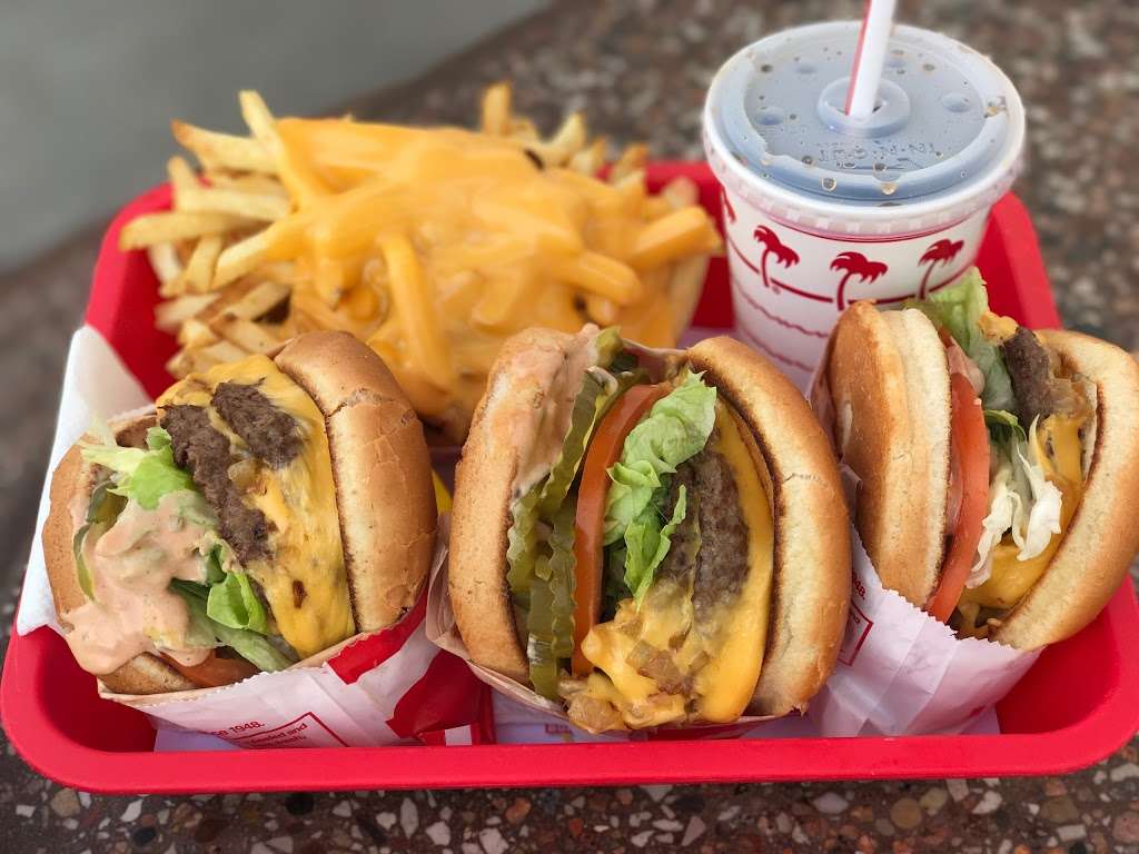 In-N-Out Burger | 7009 Sunset Blvd, Los Angeles, CA 90028, USA | Phone: (800) 786-1000