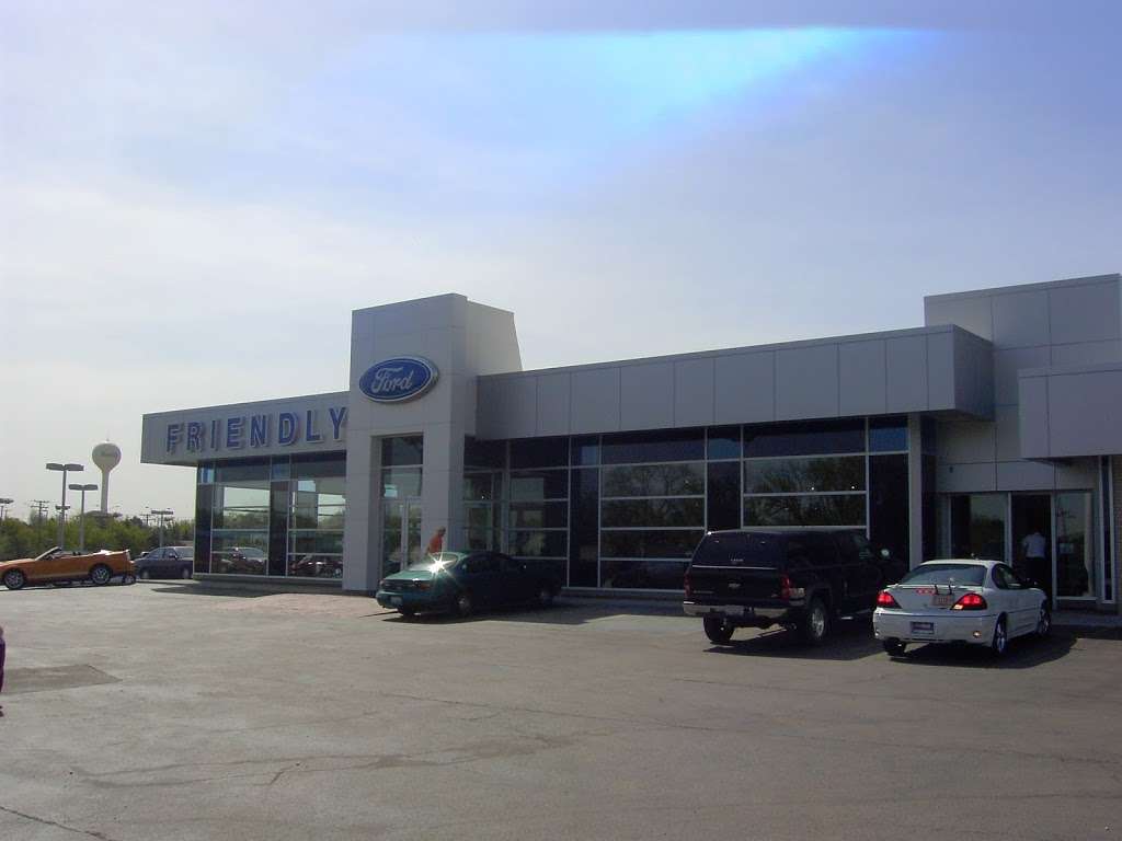 Friendly Ford Inc - Used & Pre Owned Ford Car Dealership | 333 E Irving Park Rd, Roselle, IL 60172, USA | Phone: (630) 405-2285