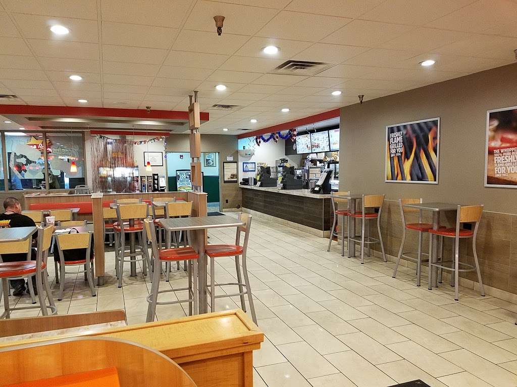 Burger King | 4325 E Guasti Rd, Ontario, CA 91761, USA | Phone: (909) 974-3207