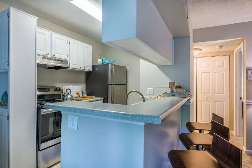 Arbor Village Apartments | 839 Scaleybark Rd, Charlotte, NC 28209 | Phone: (704) 527-8186