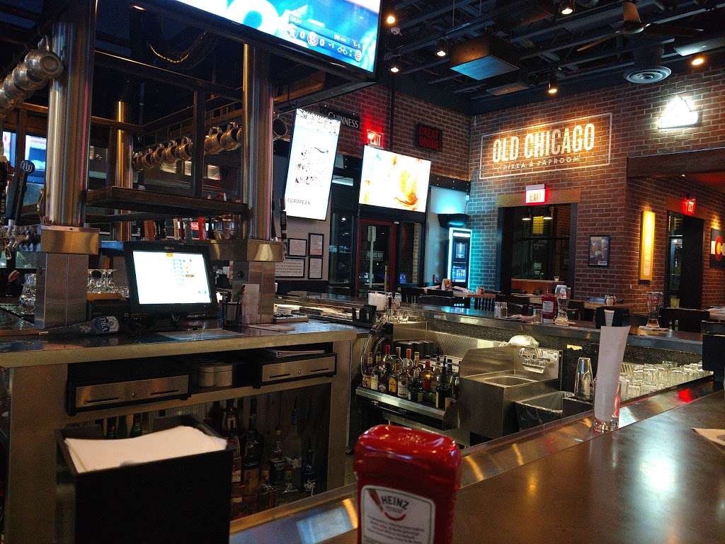 Old Chicago Pizza and Taproom | 2155 Prairie Center Pkwy, Brighton, CO 80601, USA | Phone: (720) 445-7870