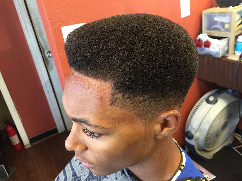 HolliesWorld Barber | 9559 Farm to Market 1960 Rd W, Houston, TX 77064 | Phone: (832) 292-3127