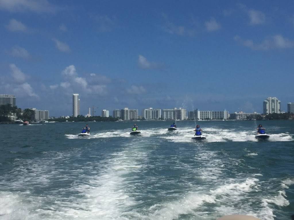 Miami Boat Charters & Jetski Rentals and Tours | 1050 MacArthur Causeway, Miami, FL 33132, USA | Phone: (786) 340-4709