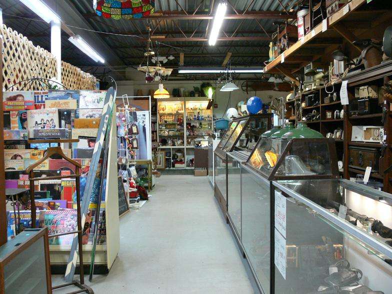 The All Things Shoppe | 420 Jacksonville Rd, Hatboro, PA 19040, USA | Phone: (215) 674-4430