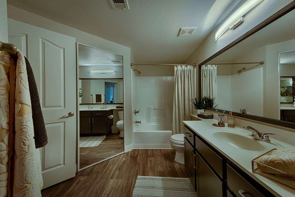 The Ventura Apartments | 3600 W Ray Rd, Chandler, AZ 85226, USA | Phone: (480) 899-3600