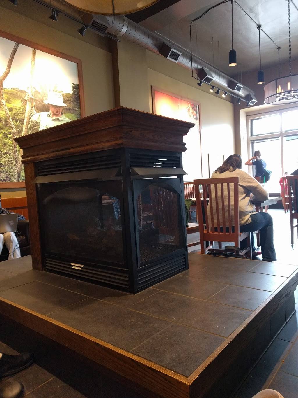 Starbucks | 12405 Cedar Rd, Cleveland Heights, OH 44106 | Phone: (216) 229-5531