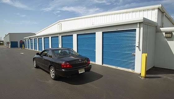 Award Self Storage | 301 S Burnt Mill Rd, Voorhees Township, NJ 08043, USA | Phone: (856) 429-5900