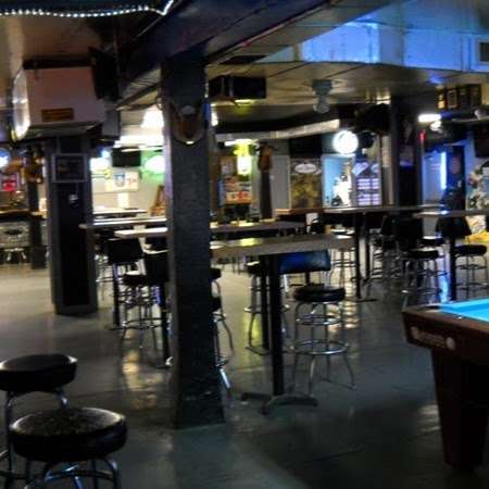 R & J Lounge | 1102 Pleasanton Rd, San Antonio, TX 78214, USA | Phone: (210) 923-0990