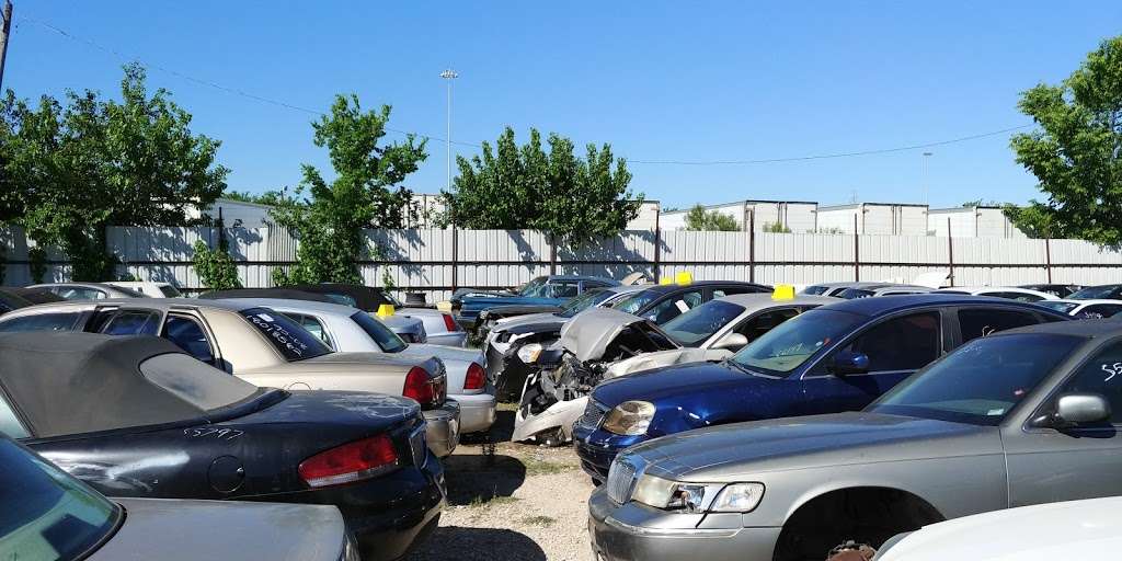 Garland Auto Recyclers & Auto Parts | 4211 S Great Trinity Forest Way, Dallas, TX 75241, USA | Phone: (214) 375-6002