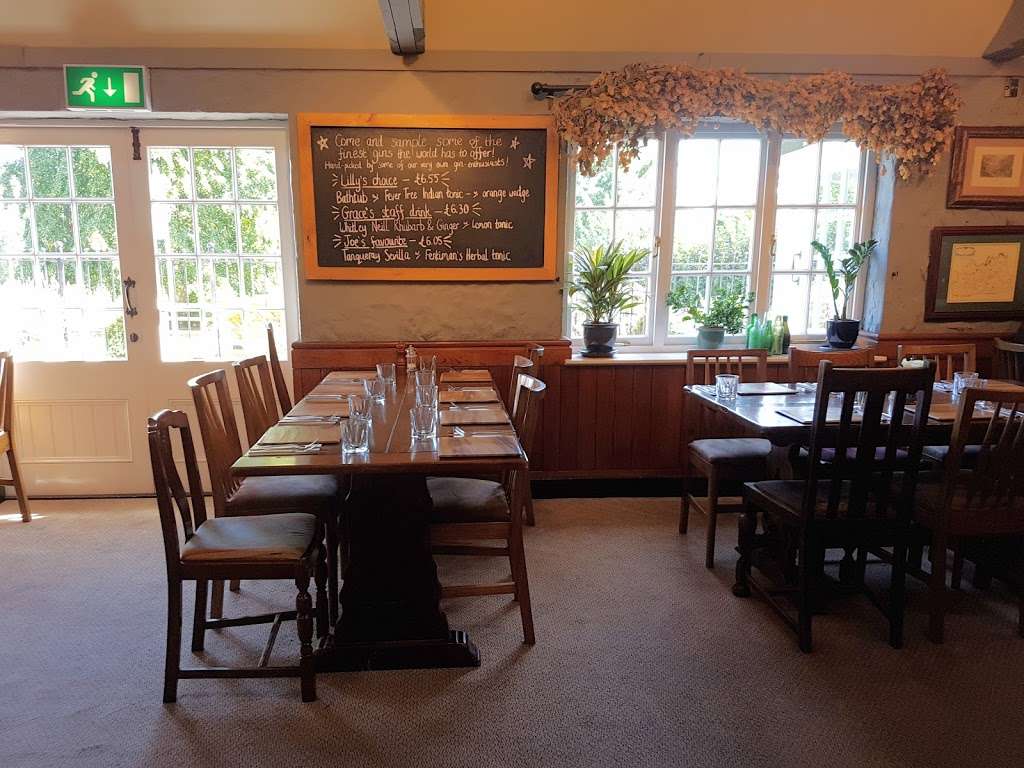 The White Hart | Hazelwood Ln, Chipstead, Coulsdon CR5 3QW, UK | Phone: 01737 554455