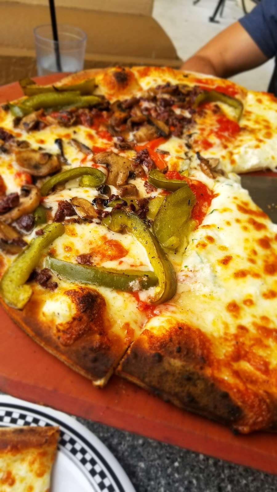 Anthonys Coal Fired Pizza | 9521 Westview Dr, Coral Springs, FL 33076 | Phone: (954) 340-2625