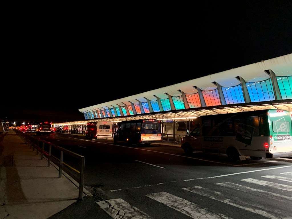 Dulles Airport | Dulles, VA 20166, USA