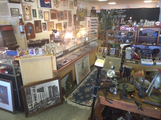 Cash Exchange Antiques & More | 6659 W Washington St, Indianapolis, IN 46241, USA | Phone: (317) 241-2200