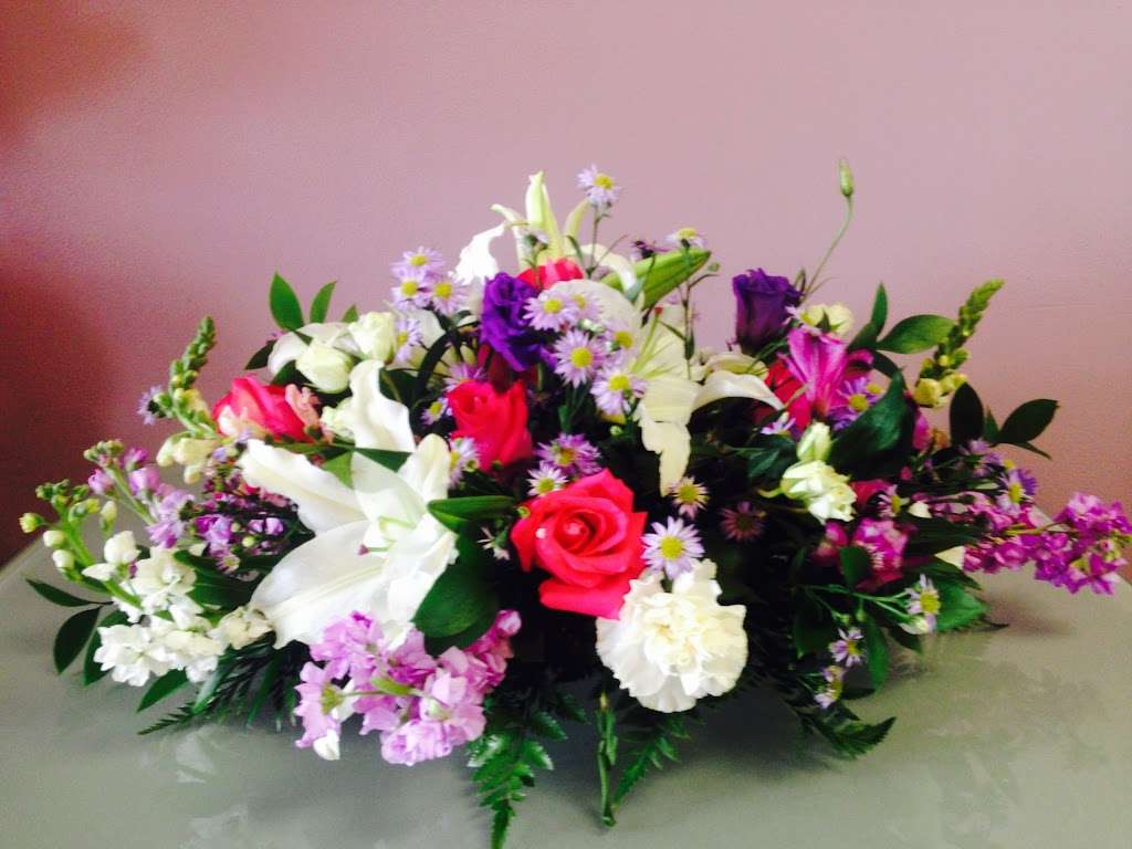 Altamonte Springs Florist | 801 West State Road 436, Altamonte Springs, FL 32714, USA | Phone: (407) 786-7300