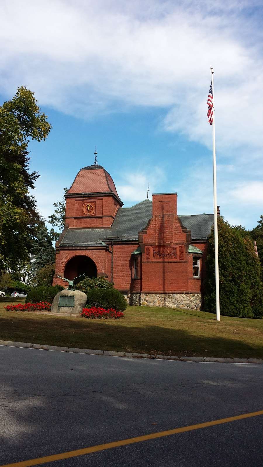 Lincoln Public Library | 3 Bedford Rd, Lincoln, MA 01773, USA | Phone: (781) 259-8465