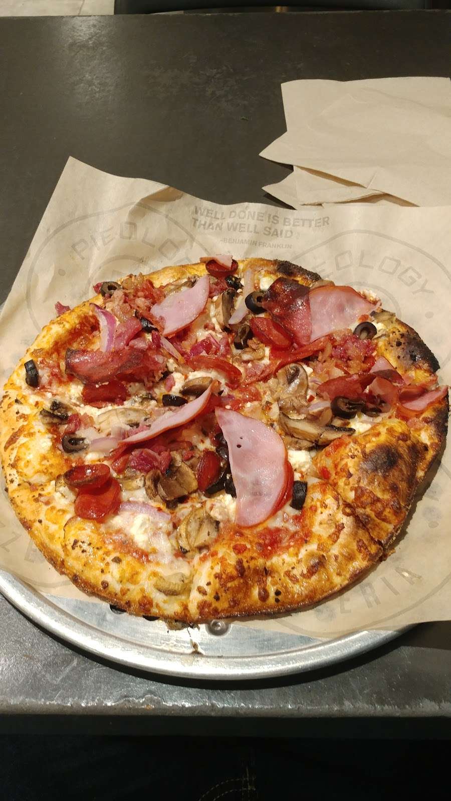 Pieology Pizza | 13325 Main St, Hesperia, CA 92345, USA | Phone: (760) 998-2785