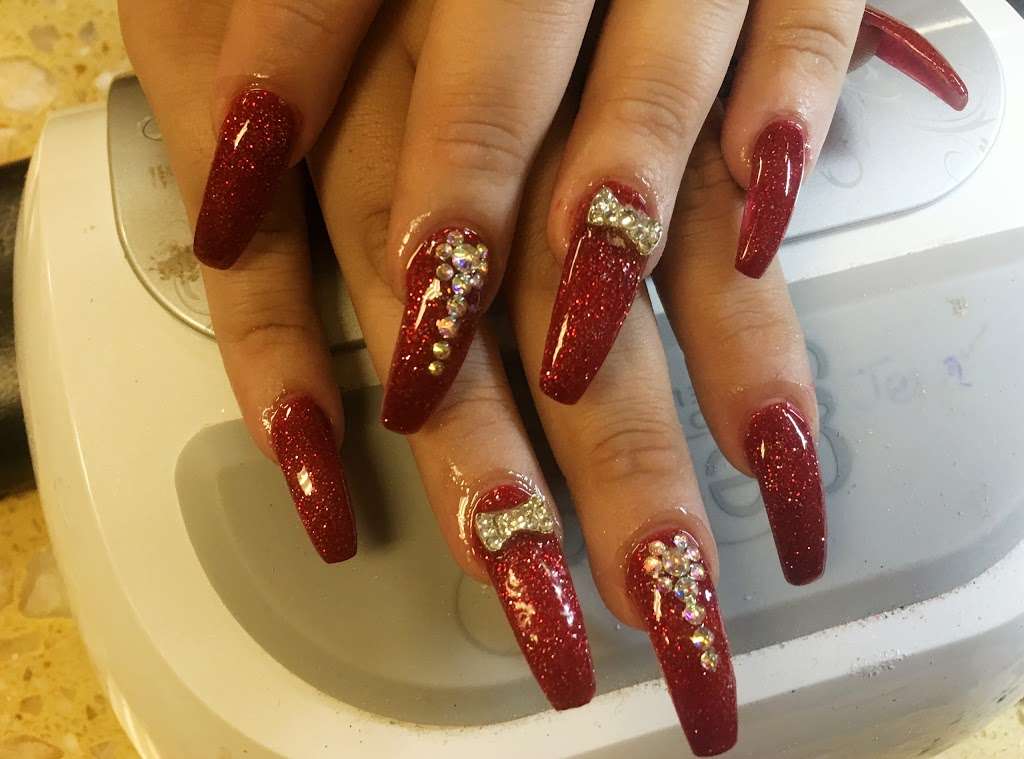 Calla Nails & Spa | 27620 TX-249BUS, Tomball, TX 77375, USA | Phone: (281) 255-3900