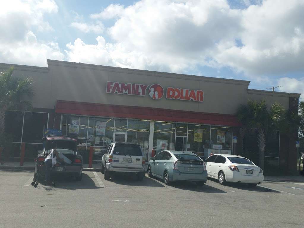 Family Dollar | 14254 E Colonial Dr, Orlando, FL 32826, USA | Phone: (407) 281-9851