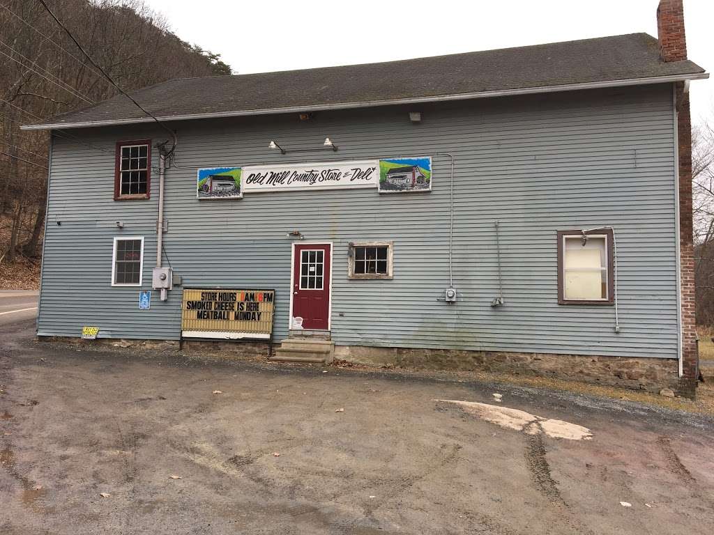Mainville Country Store | 850a Mainville Dr, Bloomsburg, PA 17815, USA | Phone: (570) 389-8000