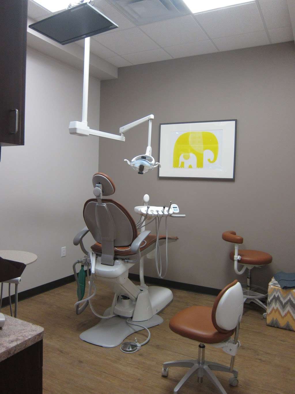 Friend-Ly Dentists Spring | 5677 Treaschwig Rd, Spring, TX 77373 | Phone: (281) 645-4205