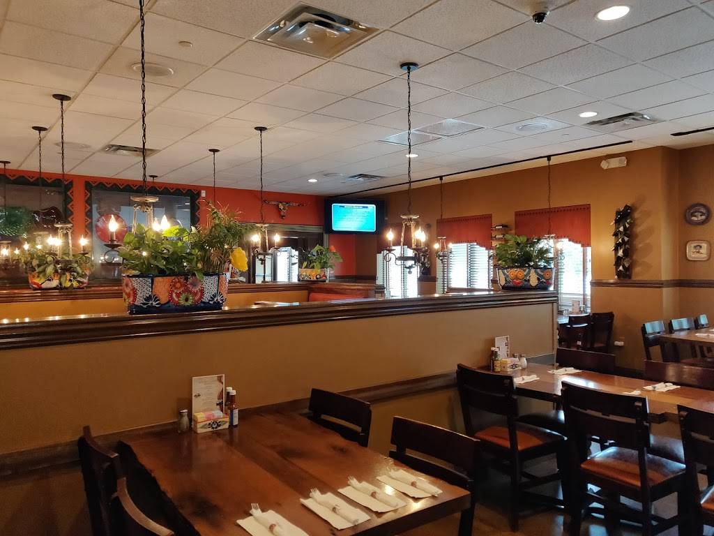 Gustavos Mexican Grill | 6051 Timber Ridge Dr, Prospect, KY 40059, USA | Phone: (502) 434-7266