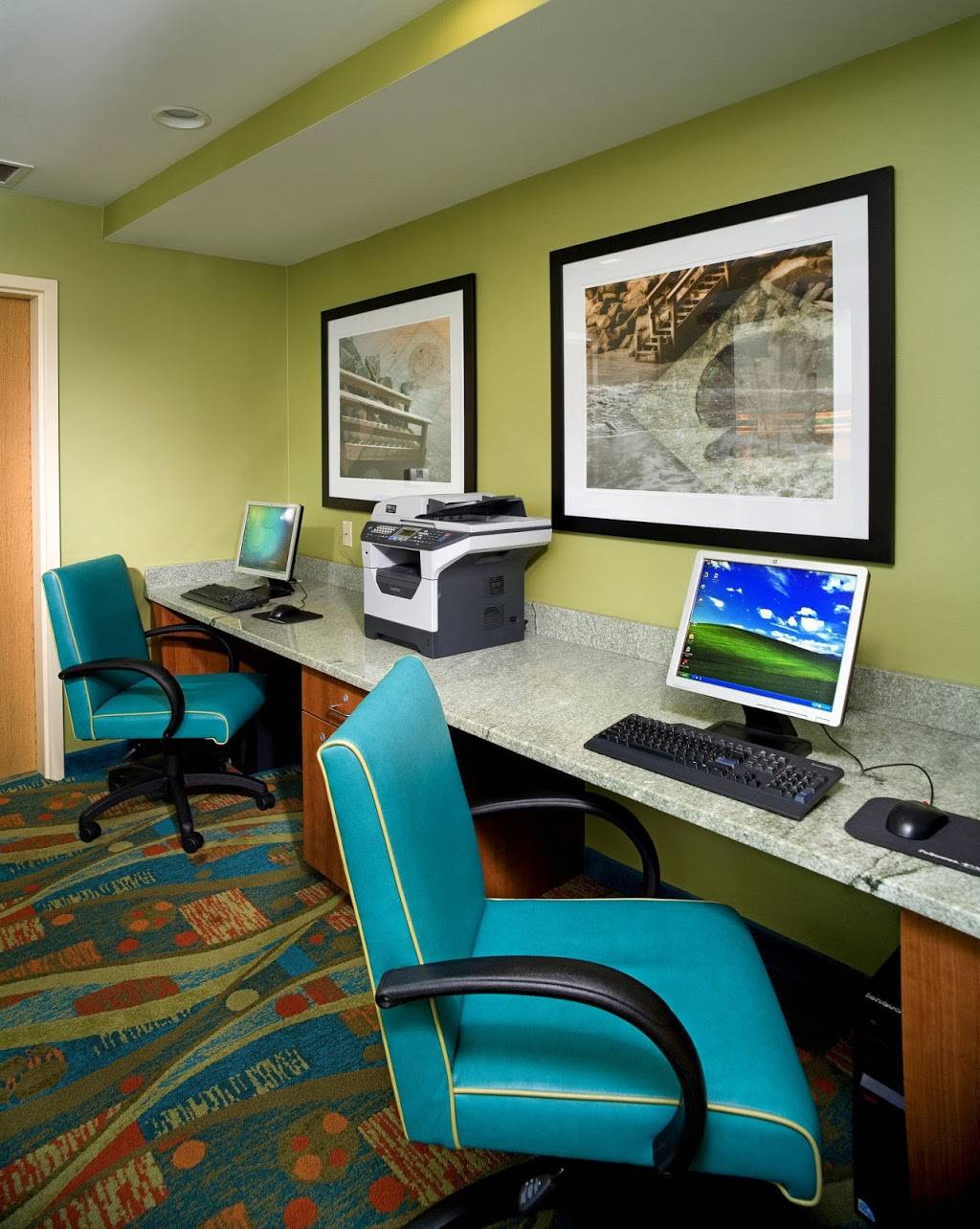 Holiday Inn & Suites Virginia Beach - North Beach | 3900 Atlantic Ave, Virginia Beach, VA 23451, USA | Phone: (757) 428-1711