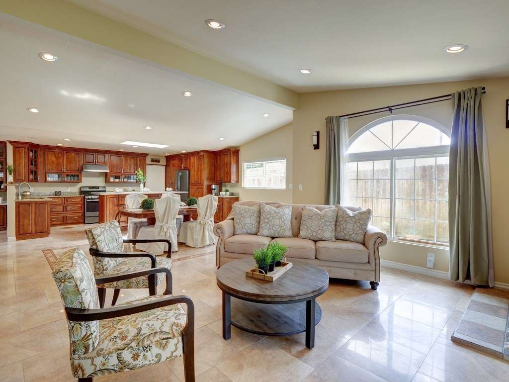 LG Staging and Design | 1195 Helix Village Ct, El Cajon, CA 92020, USA | Phone: (619) 261-1147