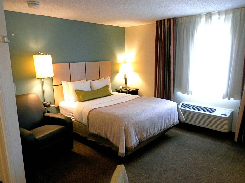 Candlewood Suites Houston-Clear Lake | 2737 Bay Area Blvd, Houston, TX 77058, USA | Phone: (281) 461-3060