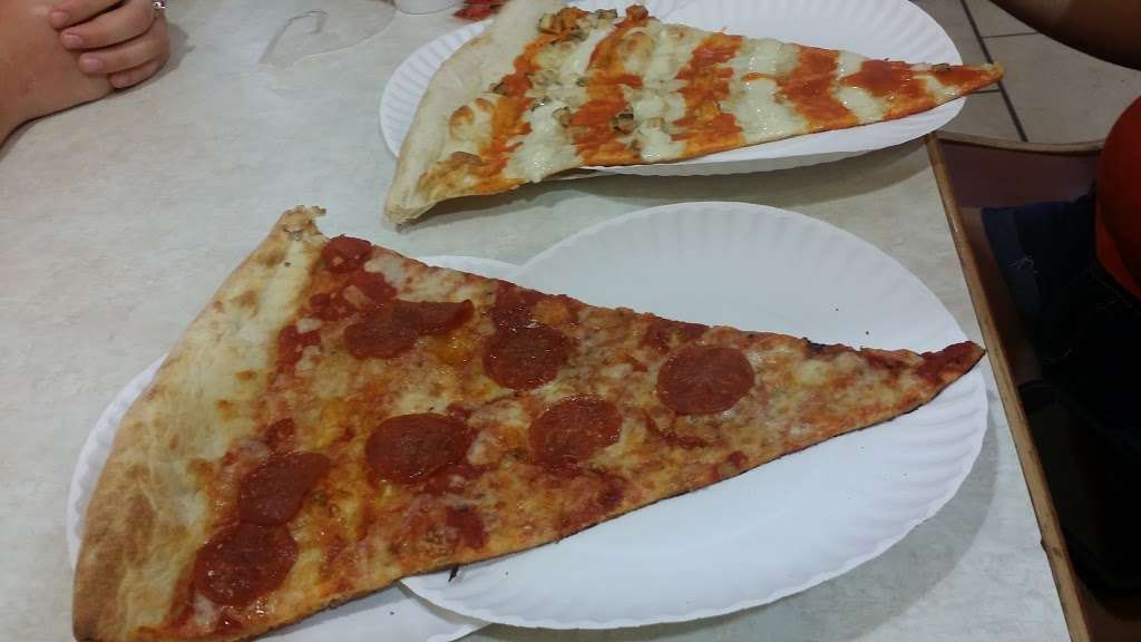 Big Slice LLC | 968 Boardwalk, Ocean City, NJ 08226, USA | Phone: (609) 391-1800