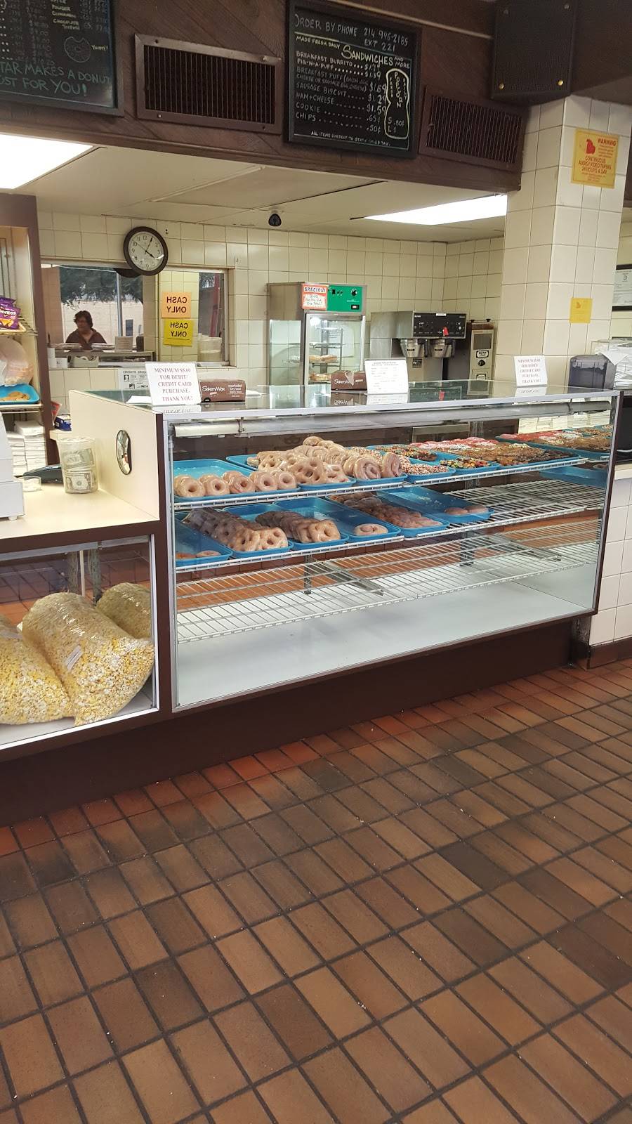 Lone Star Donuts | 1727 N Beckley Ave, Dallas, TX 75203 | Phone: (214) 946-2185