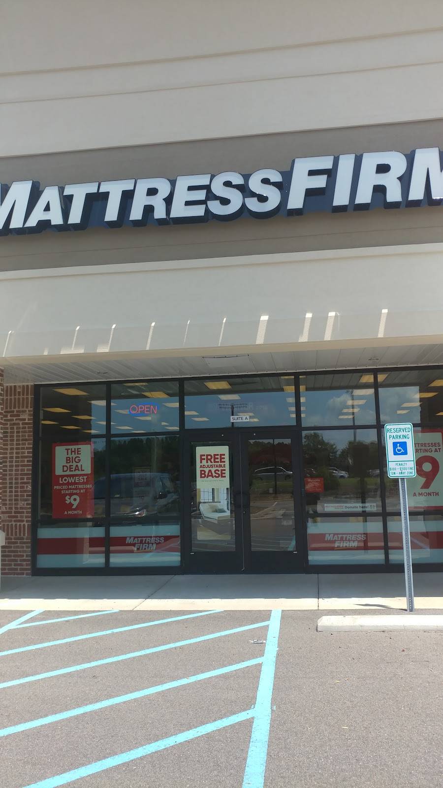 Mattress Firm Shops at Harbourview | 6200 College Dr, Suffolk, VA 23435, USA | Phone: (757) 483-4656