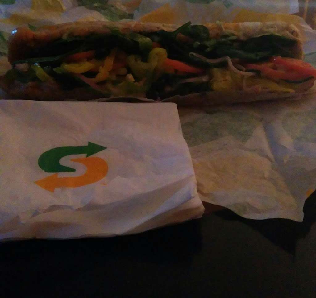 Subway | 9025 Cullen Blvd, Houston, TX 77051, USA | Phone: (713) 731-9841