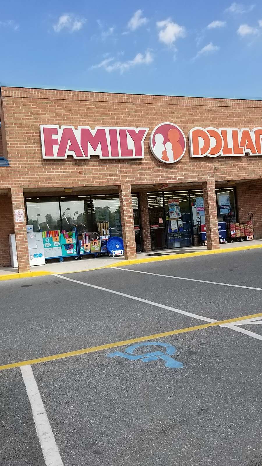 Family Dollar | 122 Broadkill Rd, Milton, DE 19968 | Phone: (302) 684-1247