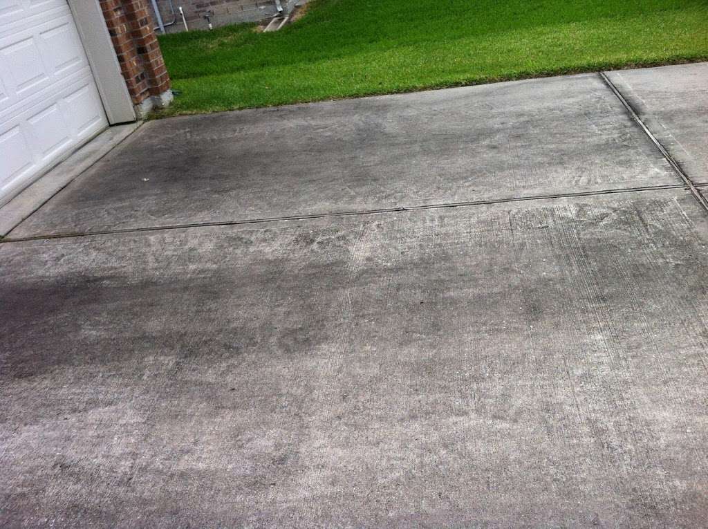 Pearland Pressure Washing & Carpet Cleaning Service McDaddys | 2201 Appian Way, Pearland, TX 77584 | Phone: (832) 725-4520