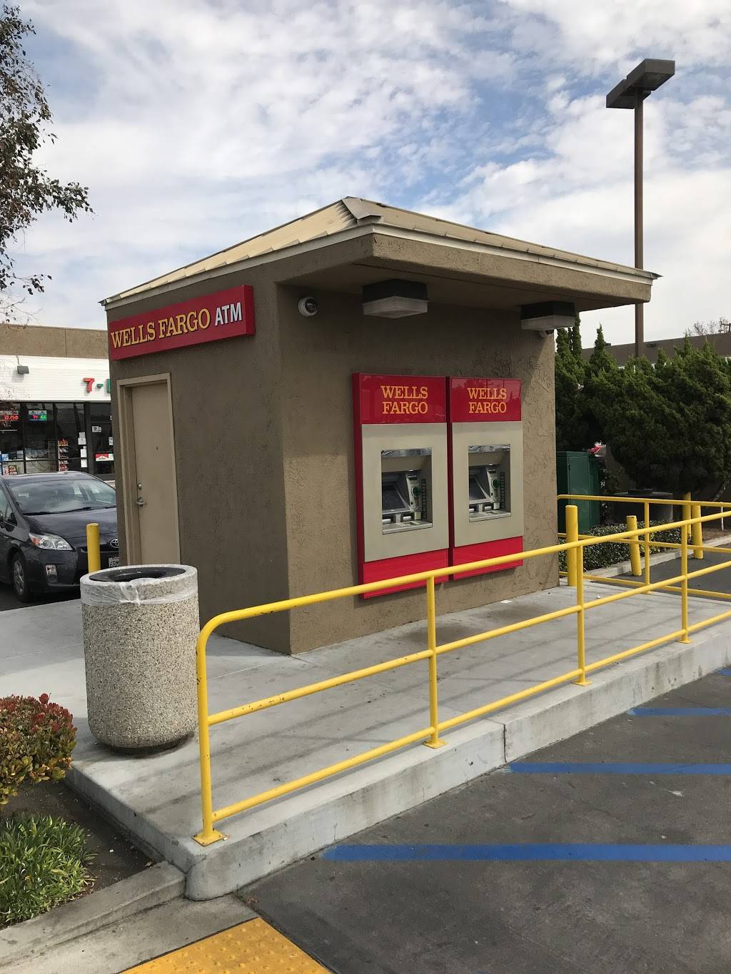 Wells Fargo ATM | 592 S Brookhurst St, Anaheim, CA 92804, USA | Phone: (800) 869-3557