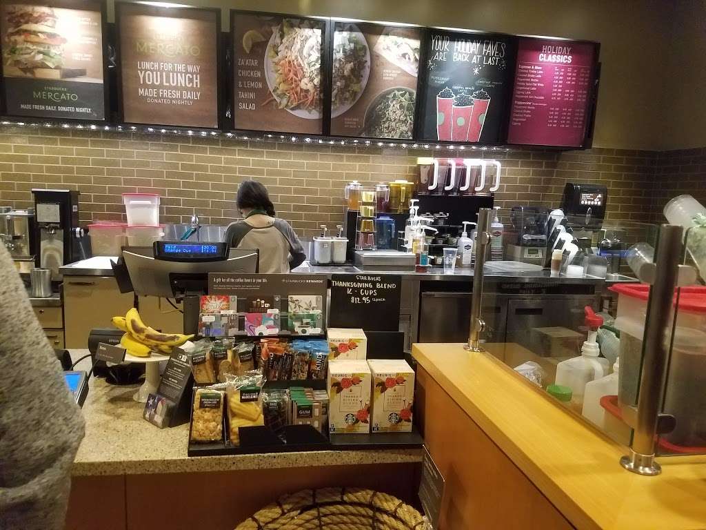 Starbucks | 1001 W 75th St #111, Woodridge, IL 60517 | Phone: (630) 910-6012