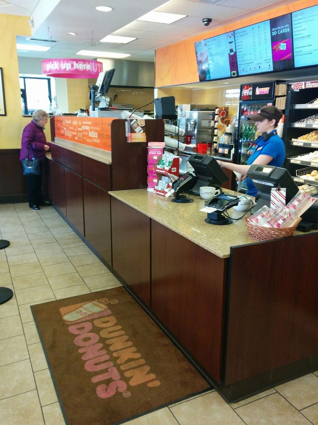 Dunkin | 1251 Scranton Carbondale Hwy, Scranton, PA 18508, USA | Phone: (570) 483-4705