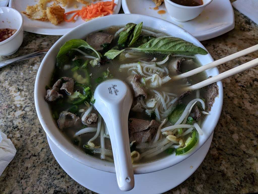 Pho Street | 204 Baltimore Pike, Springfield, PA 19064, USA | Phone: (610) 544-3934