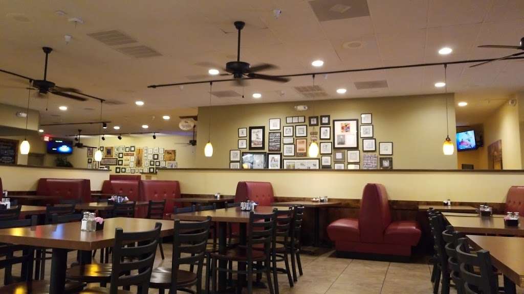 Times Square Neighborhood Italian Restaurant | 718 E Union Hills Dr, Phoenix, AZ 85024, USA | Phone: (623) 582-1070