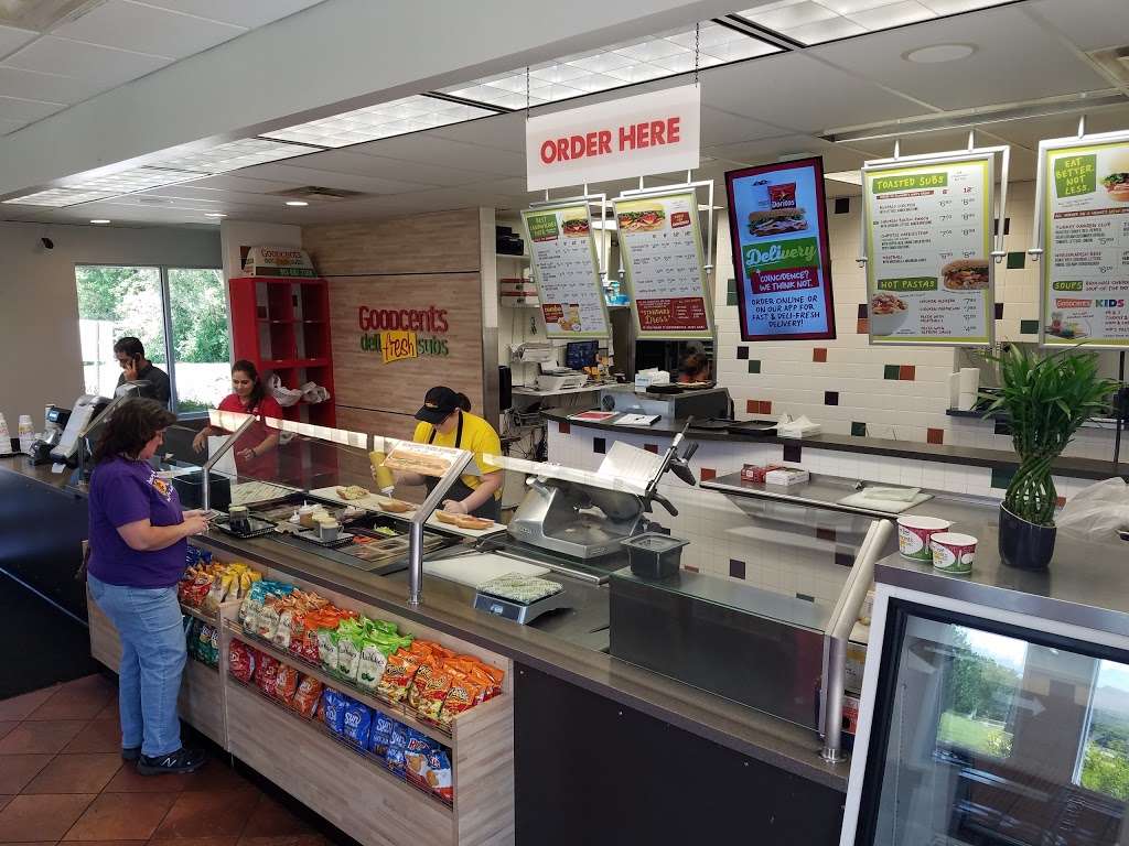 Goodcents Deli Fresh Subs | 2915 Trailhead Ln, Leavenworth, KS 66048 | Phone: (913) 682-2368