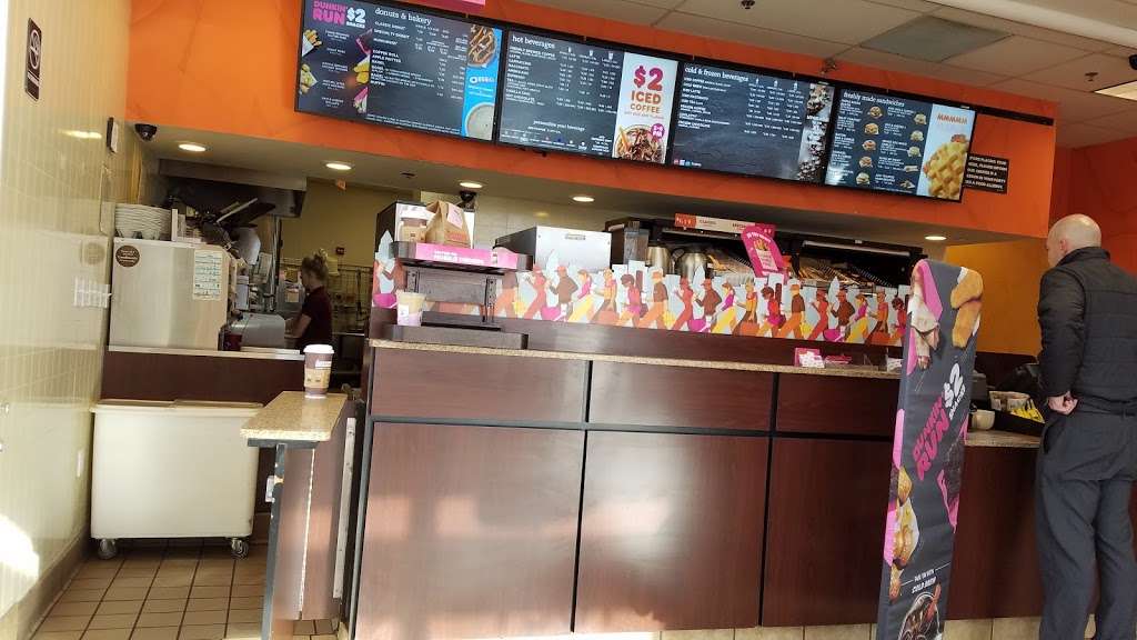 Dunkin Donuts | 7901 Stonewall Shops Square A-1, Gainesville, VA 20155, USA | Phone: (703) 239-3913