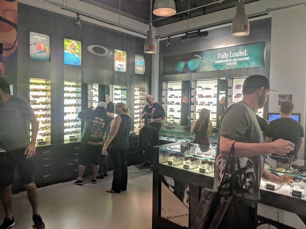 Oakley Employee Store | Lake Forest, CA 92610, USA | Phone: (949) 829-6198