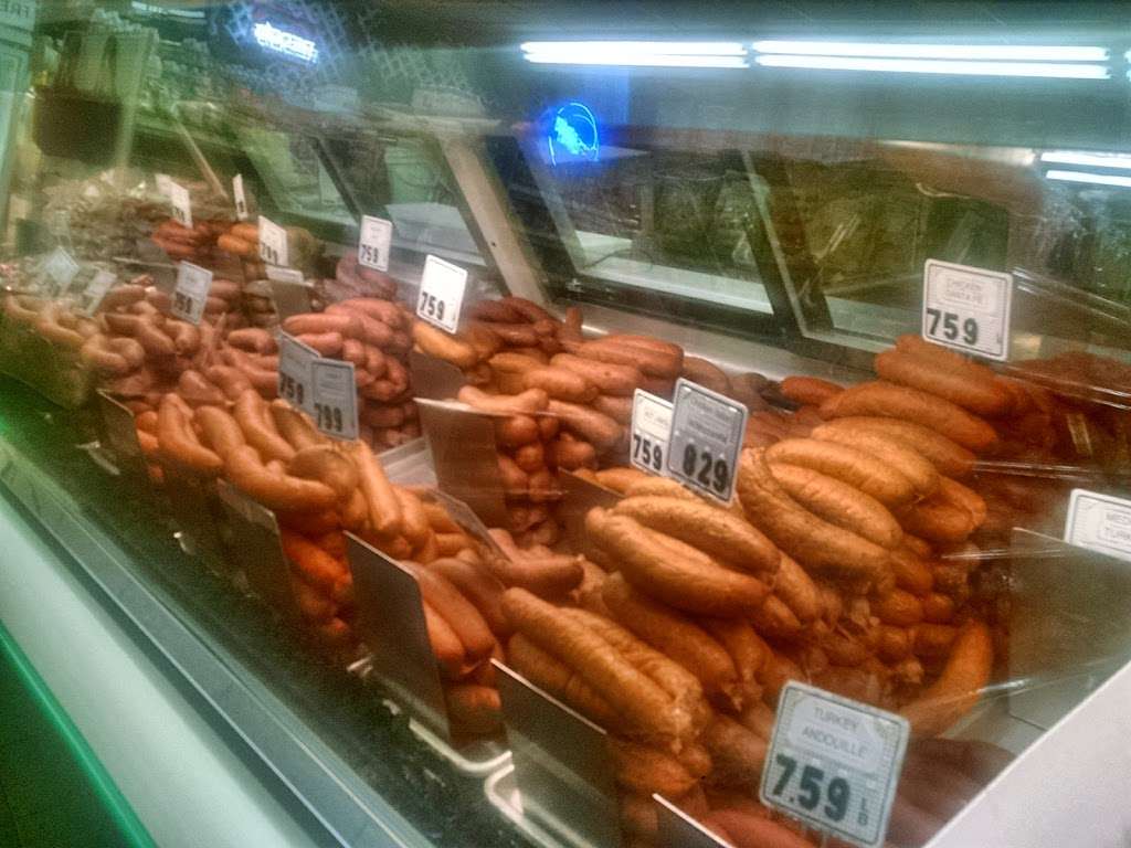 Corralitos Market & Sausage Co | 569 Corralitos Rd, Watsonville, CA 95076 | Phone: (831) 722-2633