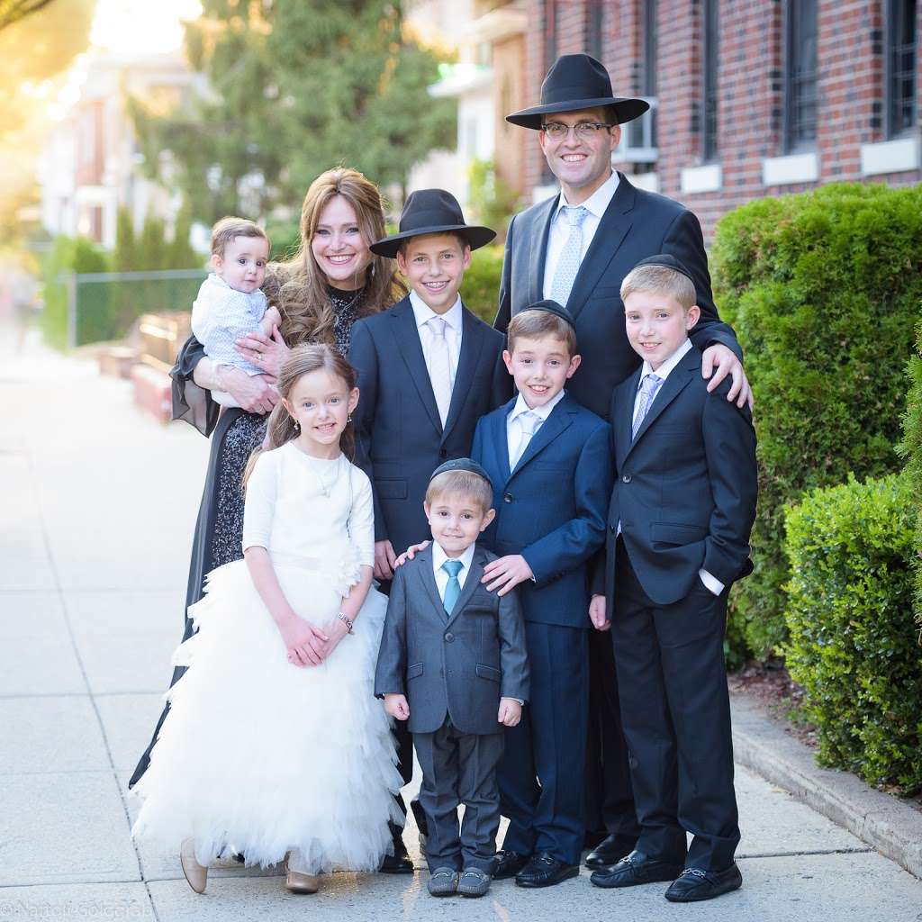 Yeshiva Rabbi Chaim Berlin | 1310 Avenue I, Brooklyn, NY 11230, USA | Phone: (718) 377-5800