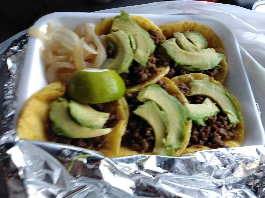 Mi Ranchito Mini Tacos | 13587 Donop Rd, Elmendorf, TX 78112, USA | Phone: (210) 954-5266