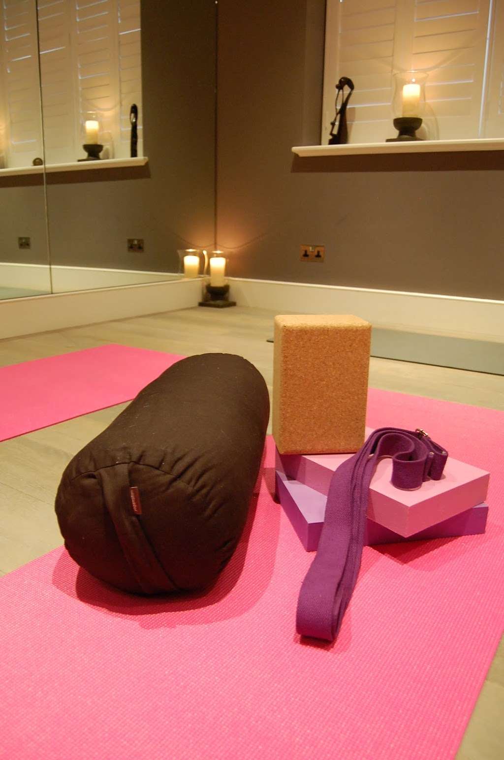 South West London Yoga | 1 Parkside Ave, Wimbledon, London SW19 5ES, UK | Phone: 07977 298648