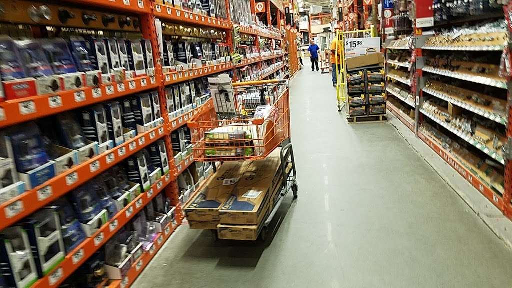 The Home Depot | 1806 E Gun Hill Rd, The Bronx, NY 10469, USA | Phone: (718) 862-9800