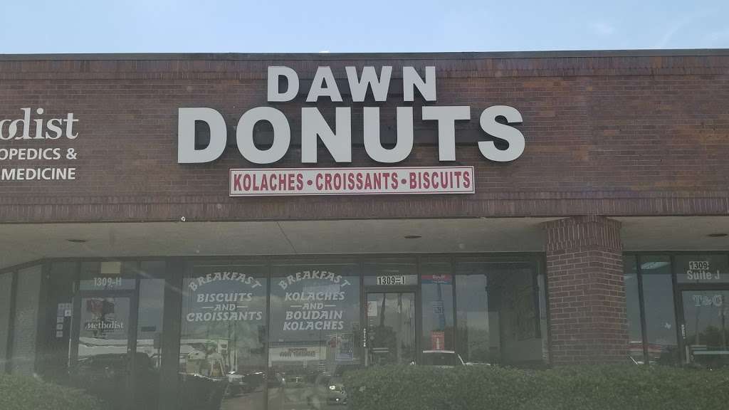 Dawn Doughnuts | 1309 W Fairmont Pkwy, La Porte, TX 77571, USA | Phone: (281) 867-9877